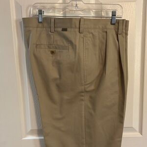 Izod Men's Tan Chinos, Pleated Front 38x30